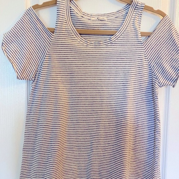 EUC LAmade striped  cold shoulder top. - Picture 1 of 4